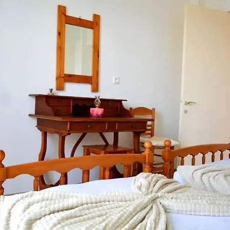 Anna's Ground Floor * Perama (Corfu)
